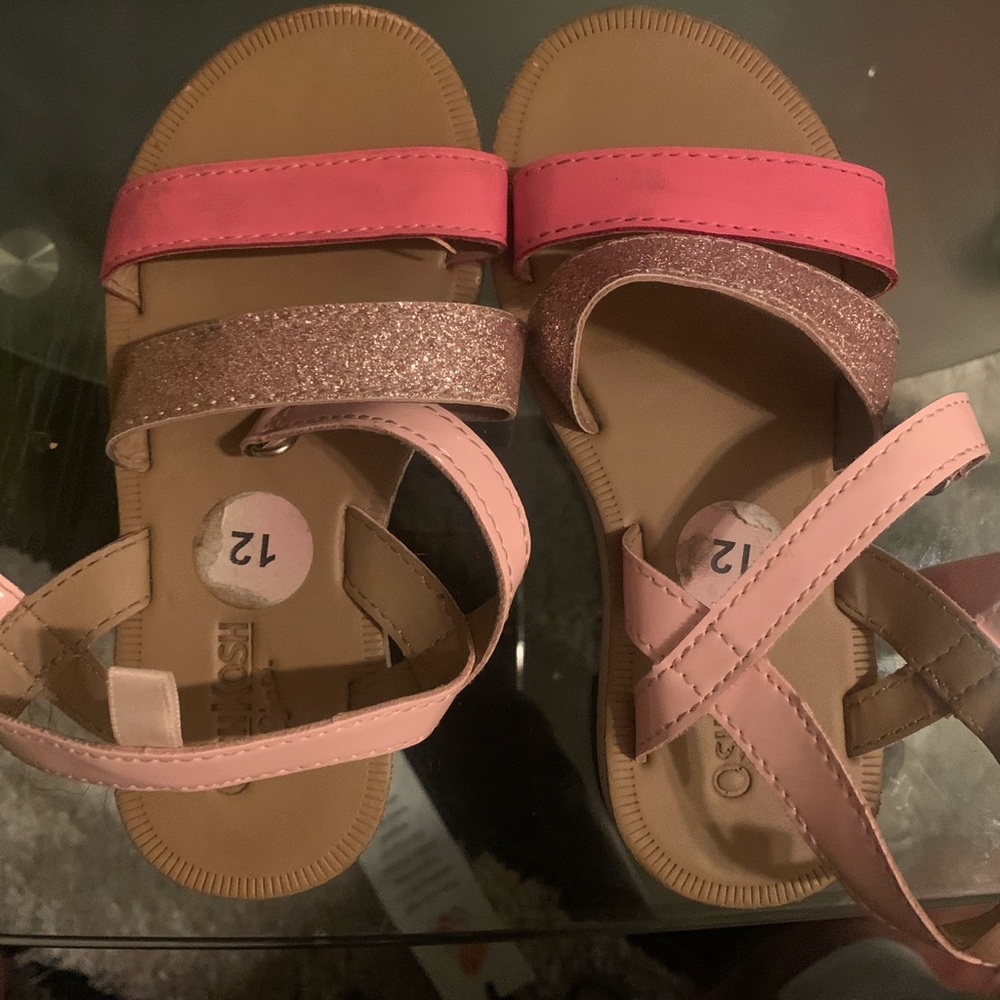Used Oshkosh sandals for little girls